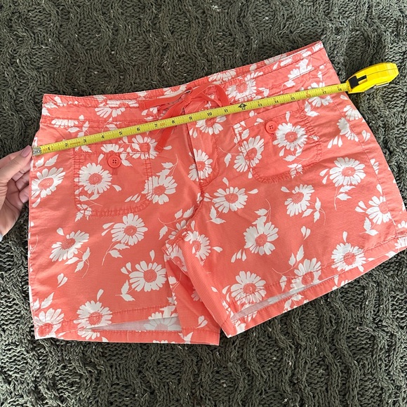 GAP Low Rise Floral Orange Shorts Size 8 - Picture 5 of 8